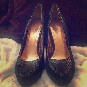 **SOLD** BCBGeneration Snakeskin Style Heels
